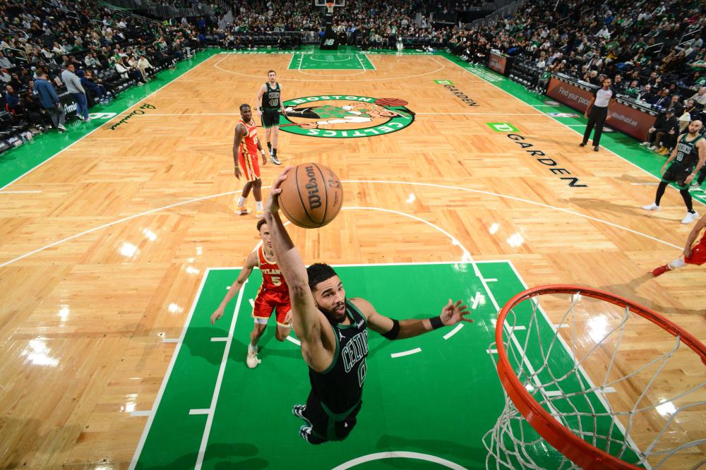 一位球员以 一位球员以